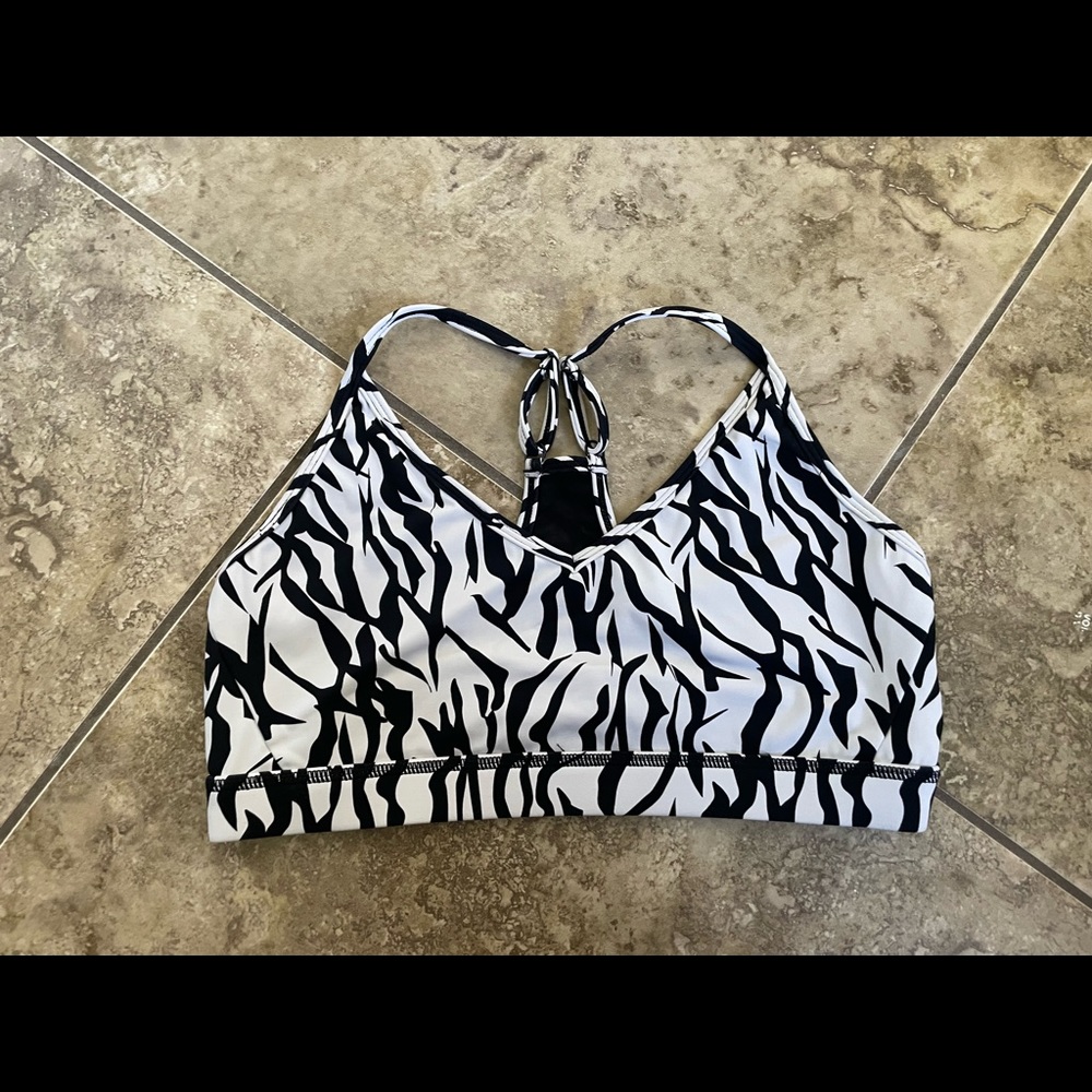 ZYIA Active Safari Brilliant Mesh Sports Bra *Size L*
